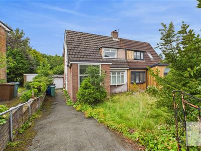 Southfield Avenue, Bury